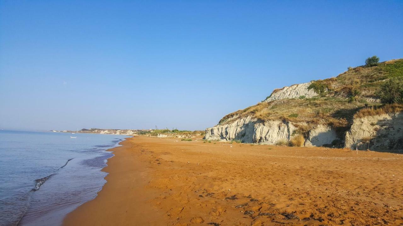 Galaxy Rooms Xi Beach 외부 사진